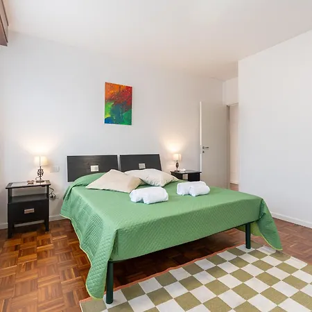 Picasso Residency Near Parma's Finest Gems Apartment