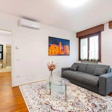 Picasso Residency Near Parma's Finest Gems Apartment Parma