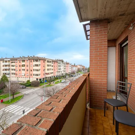 Picasso Residency Near Parma's Finest Gems Apartment Parma